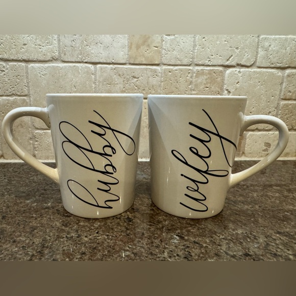 New Hubby Wifey Coffee Mugs Porcelain 12oz - Picture 2 of 9